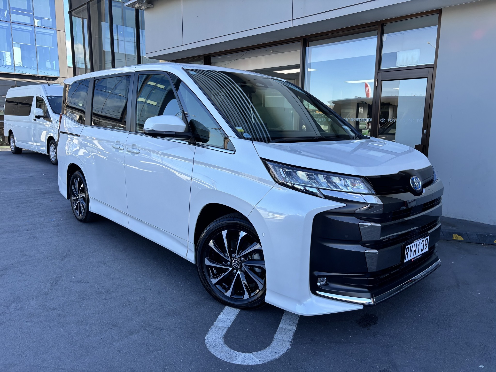 2025 Toyota Noah