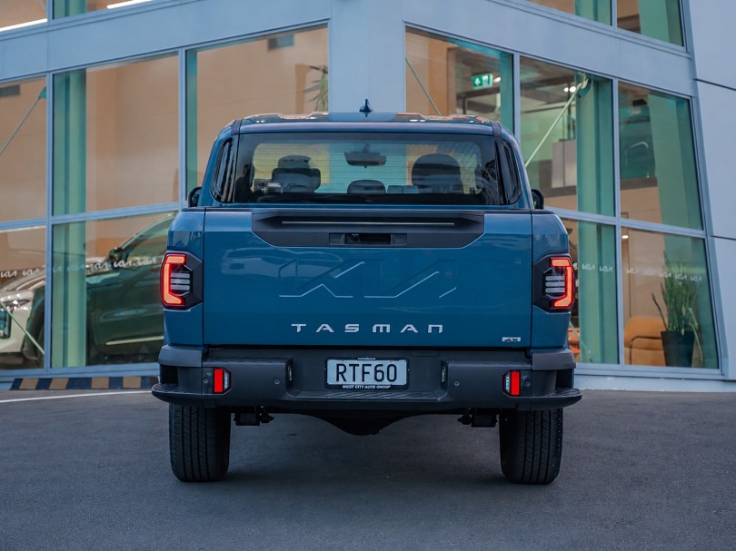 2026 Kia Tasman 4