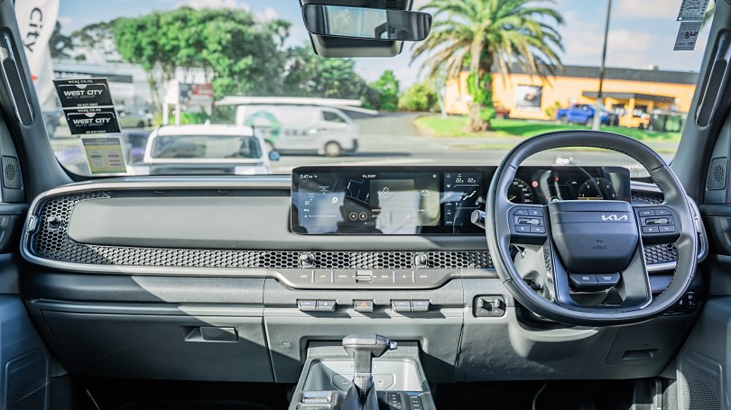 2025 Kia Tasman 14