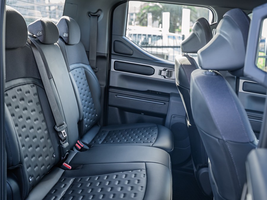 2025 Kia Tasman 17