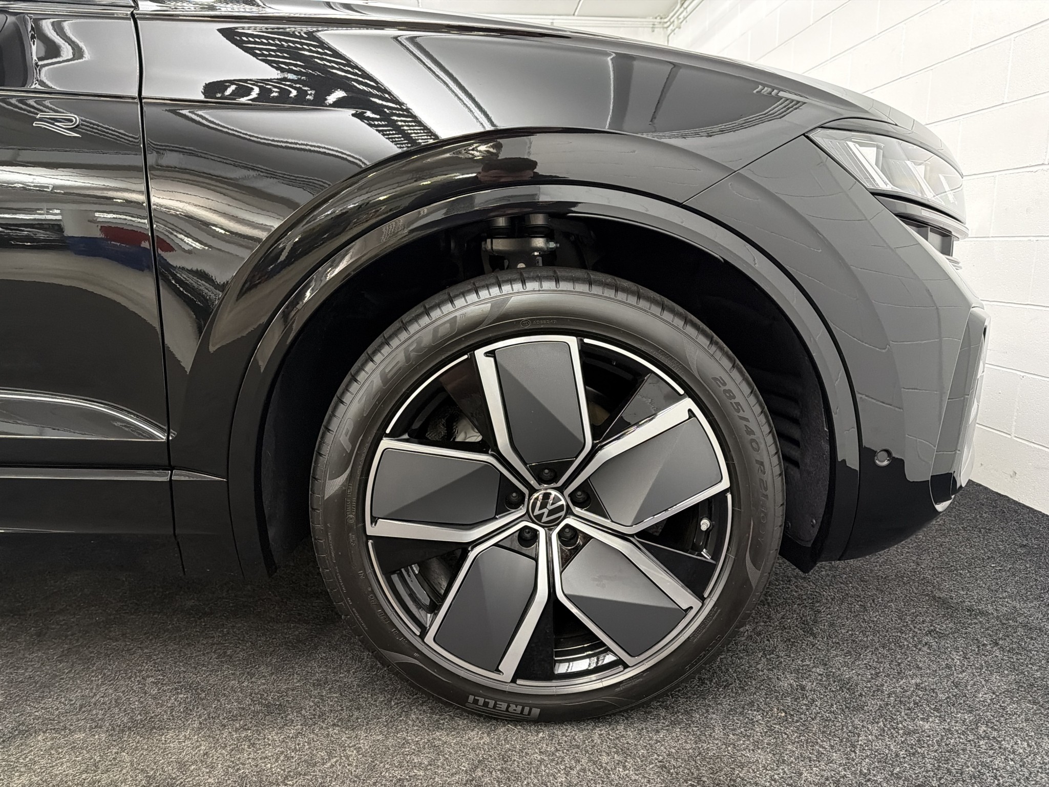 Volkswagen Touareg V6S TDI R-LINE