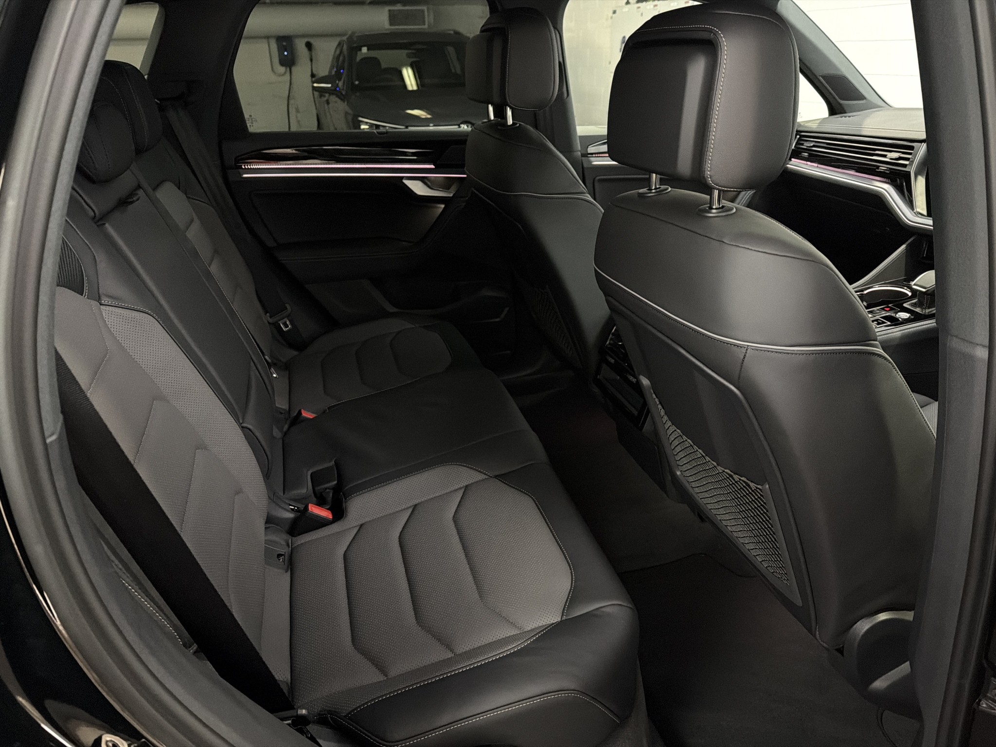 Volkswagen Touareg V6S TDI R-LINE
