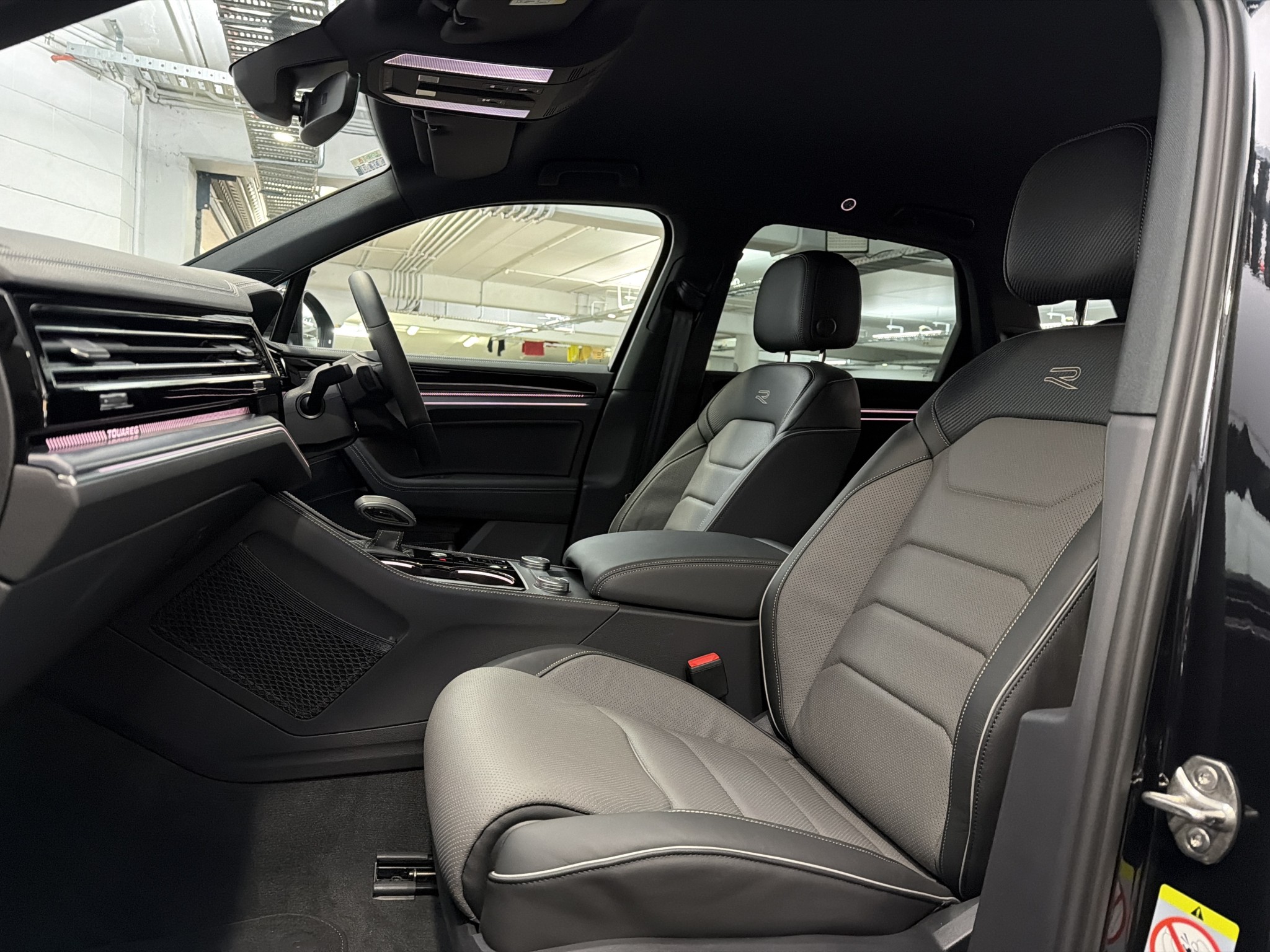 Volkswagen Touareg V6S TDI R-LINE