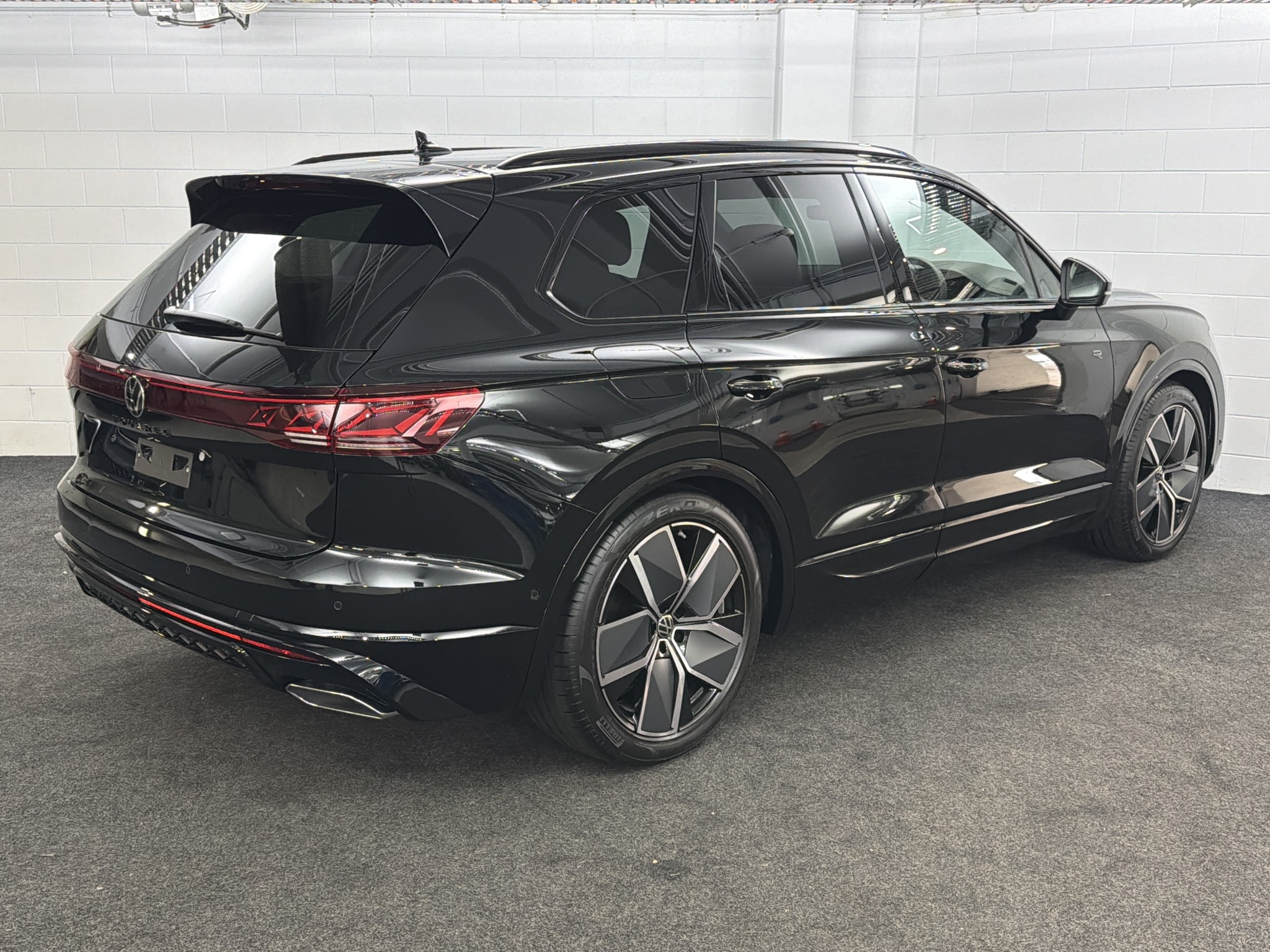 Volkswagen Touareg V6S TDI R-LINE