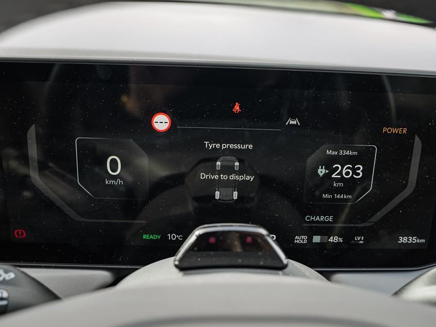 2025 Kia EV3 13