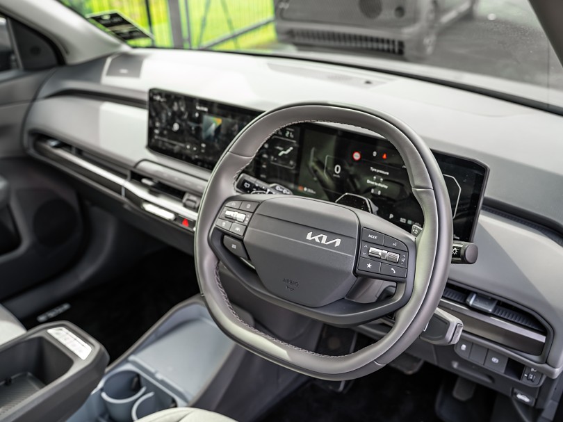 2025 Kia EV3 9