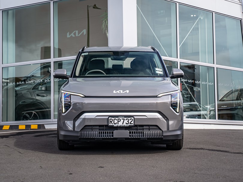 2025 Kia EV3 3