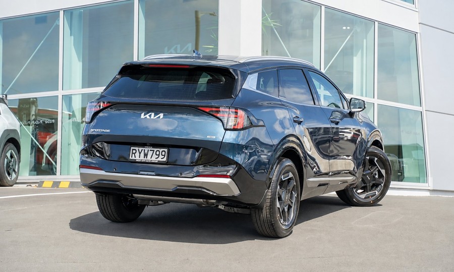 2026 Kia Sportage 2