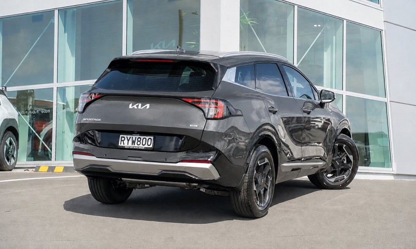 2026 Kia Sportage 2
