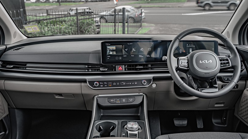2026 Kia Carnival 10