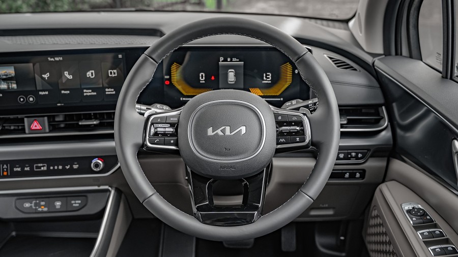 2026 Kia Carnival 11
