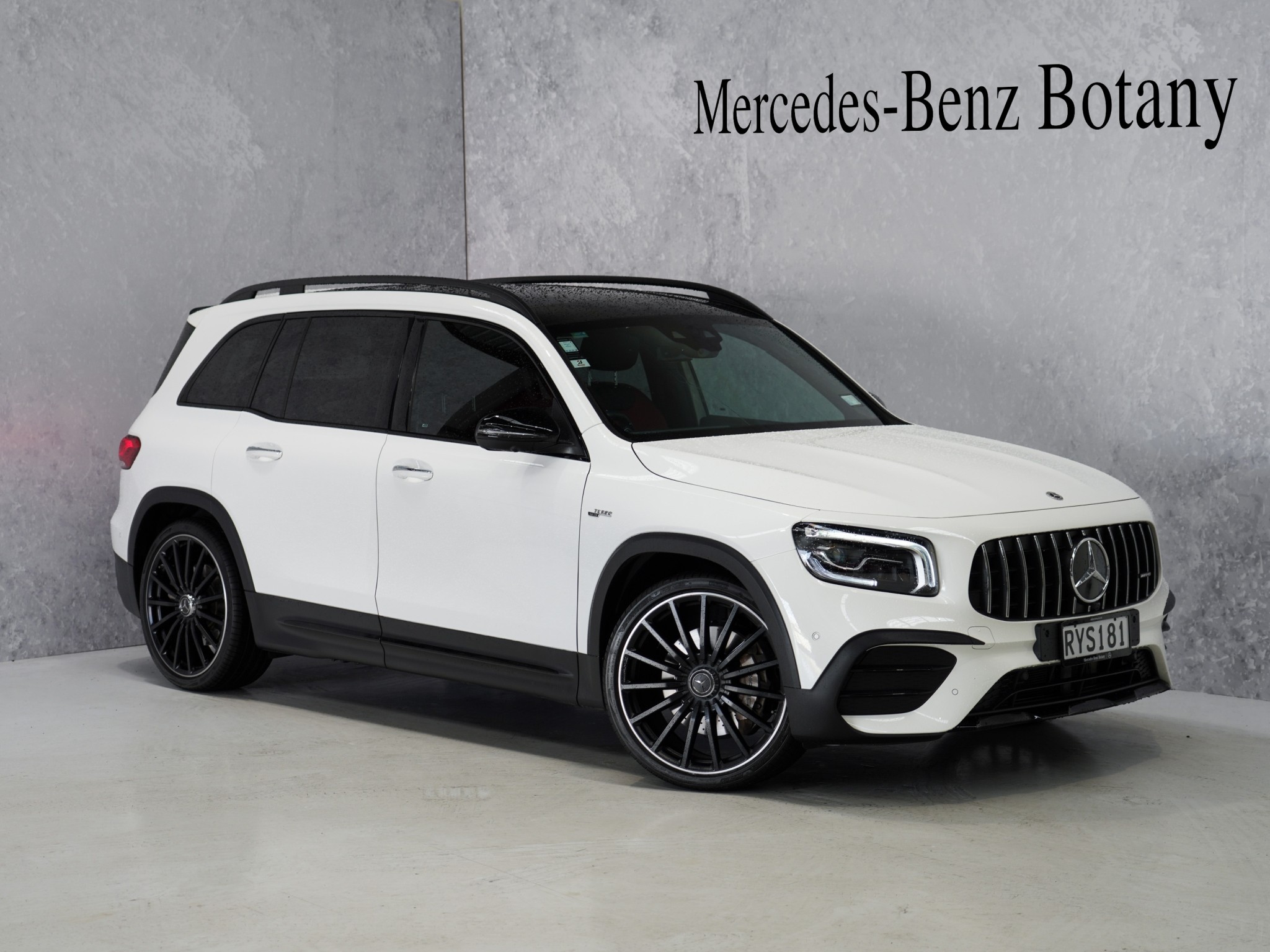 2024 Mercedes-Benz GLB 35