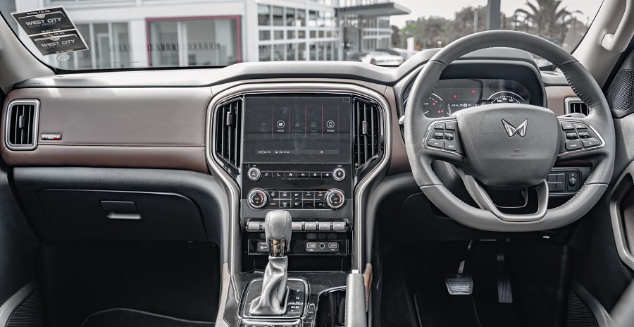 2025 Mahindra Scorpio 10