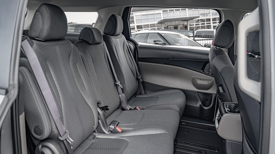 2026 Kia Carnival 16