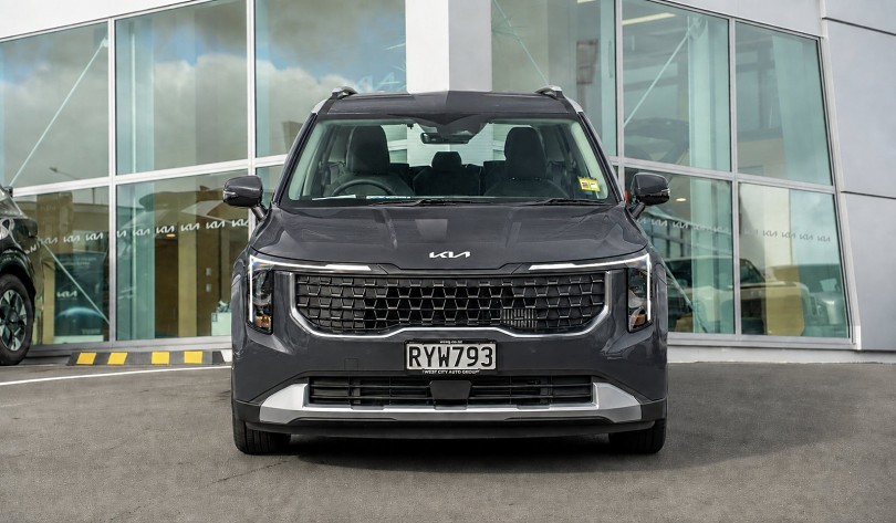 2026 Kia Carnival 3