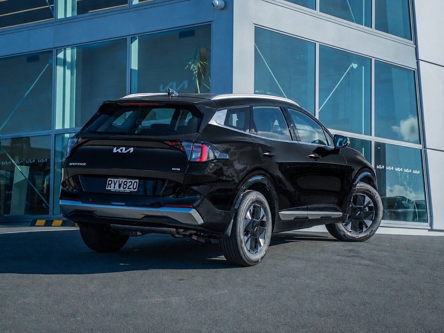 2026 Kia Sportage 2