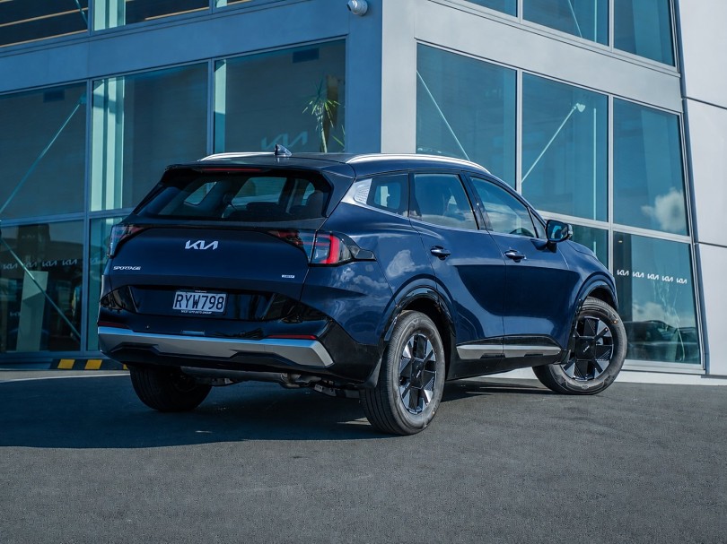 2026 Kia Sportage 2