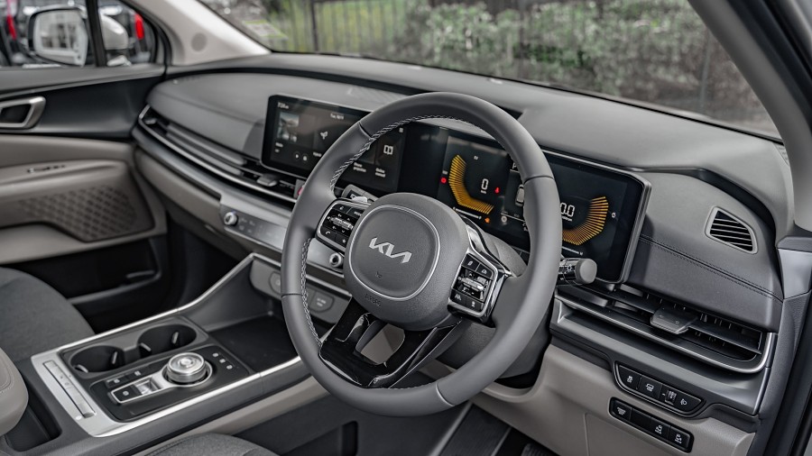 2026 Kia Carnival 6