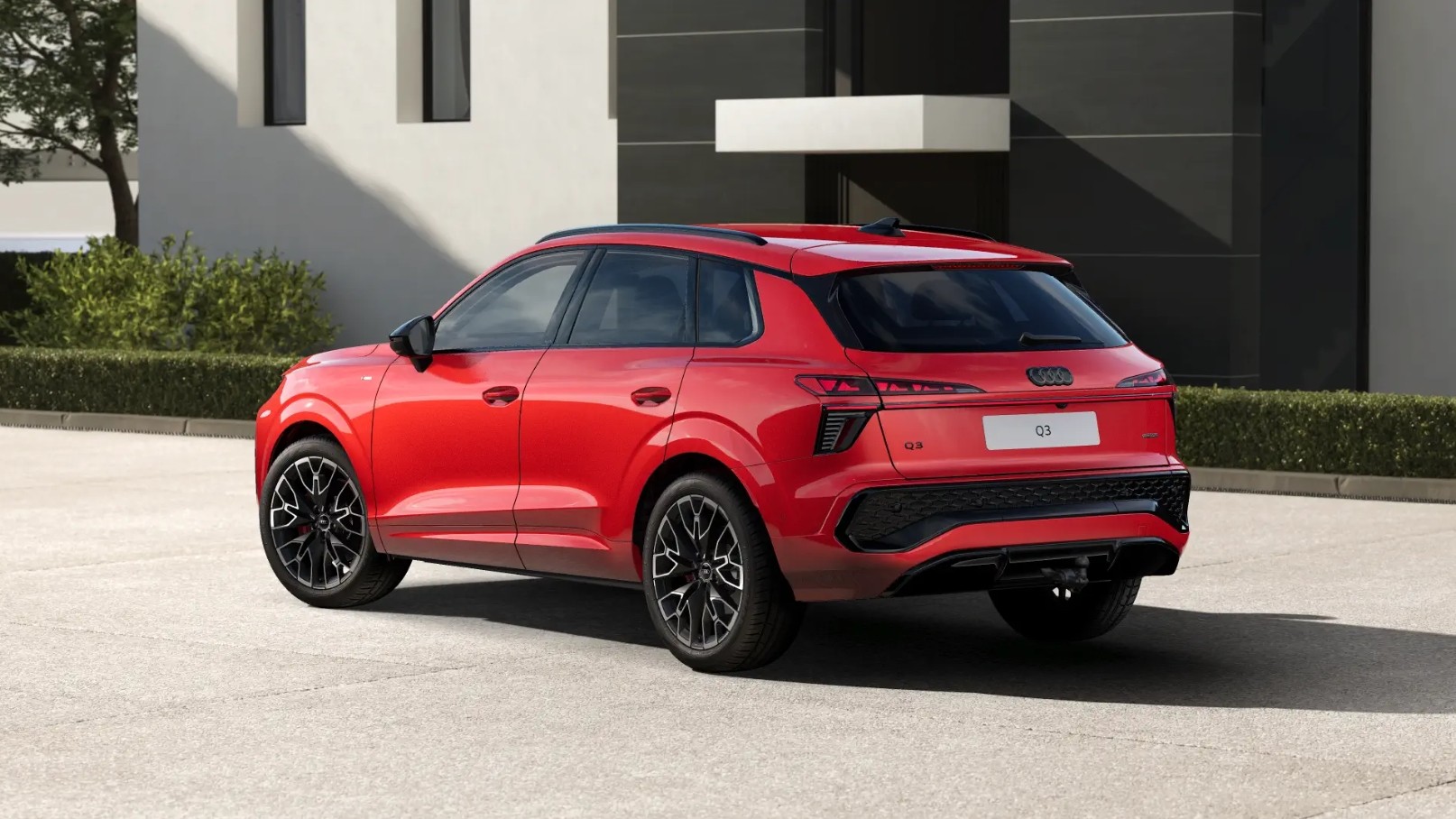 Audi Q3 SUV TFSI QUATTRO 195 KW