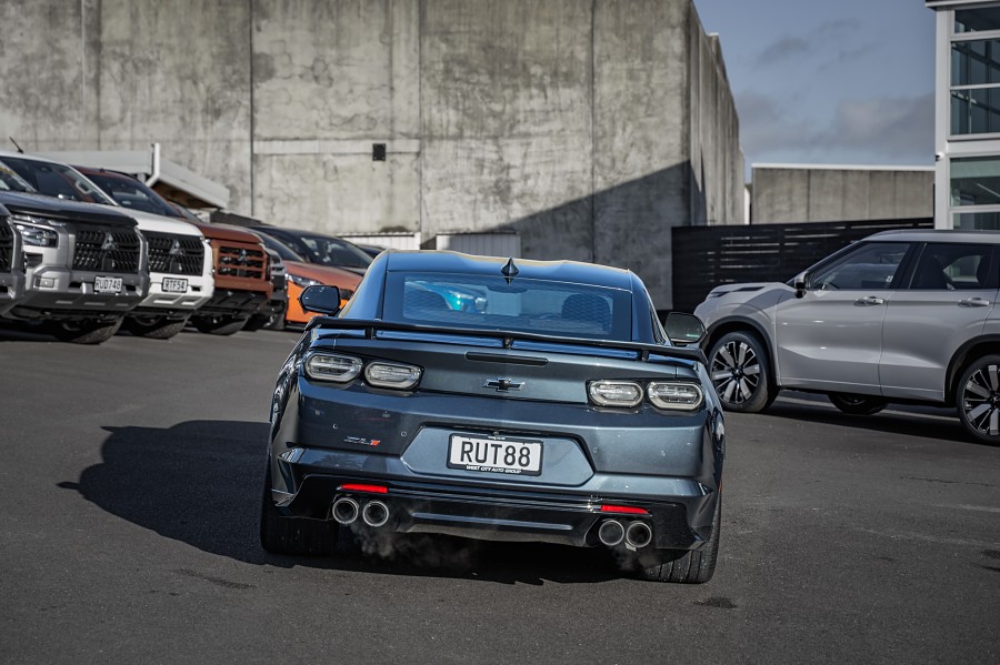 2019 Chevrolet Camaro 4
