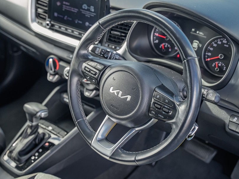 2023 Kia Stonic 9