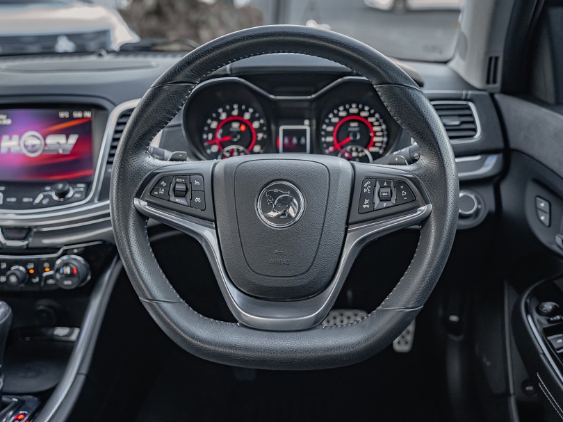 2016 Holden HSV 10