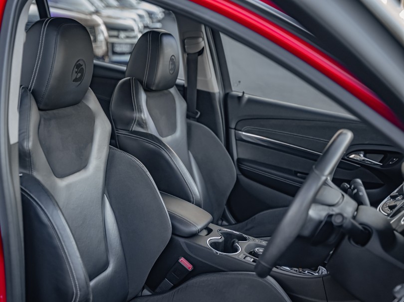2016 Holden HSV 8