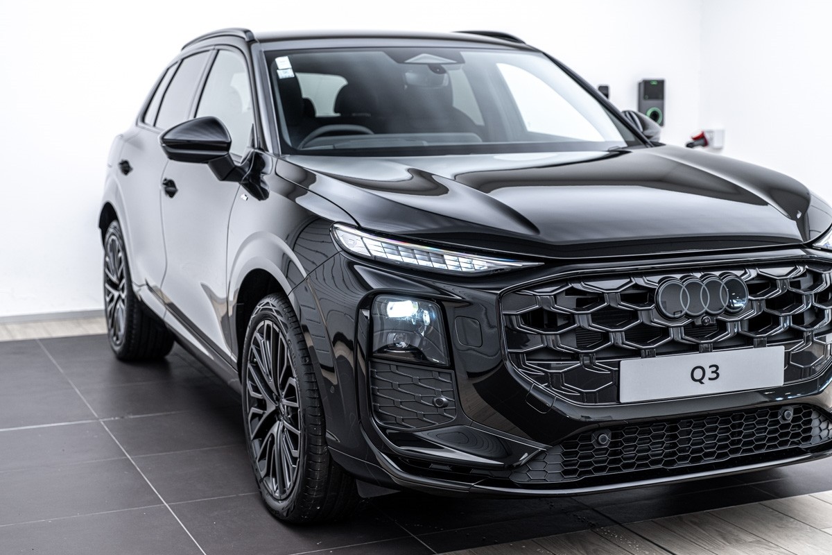 Audi Q3 SUV TFSI quattro 195 kW
