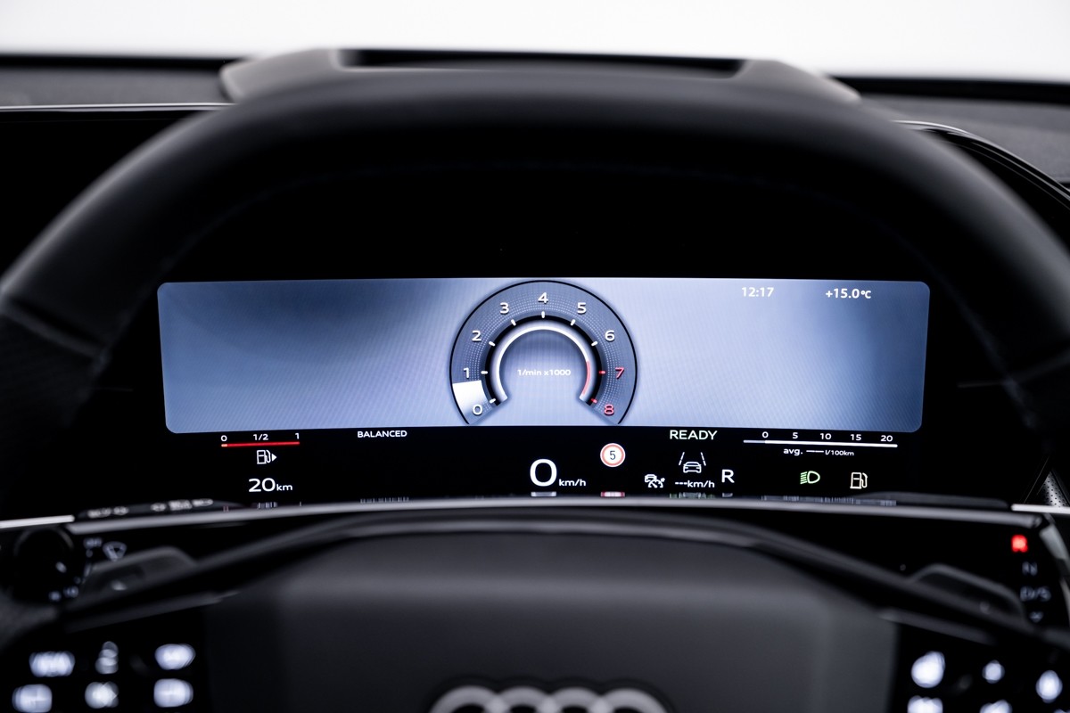 Audi Q3 SUV TFSI quattro 195 kW