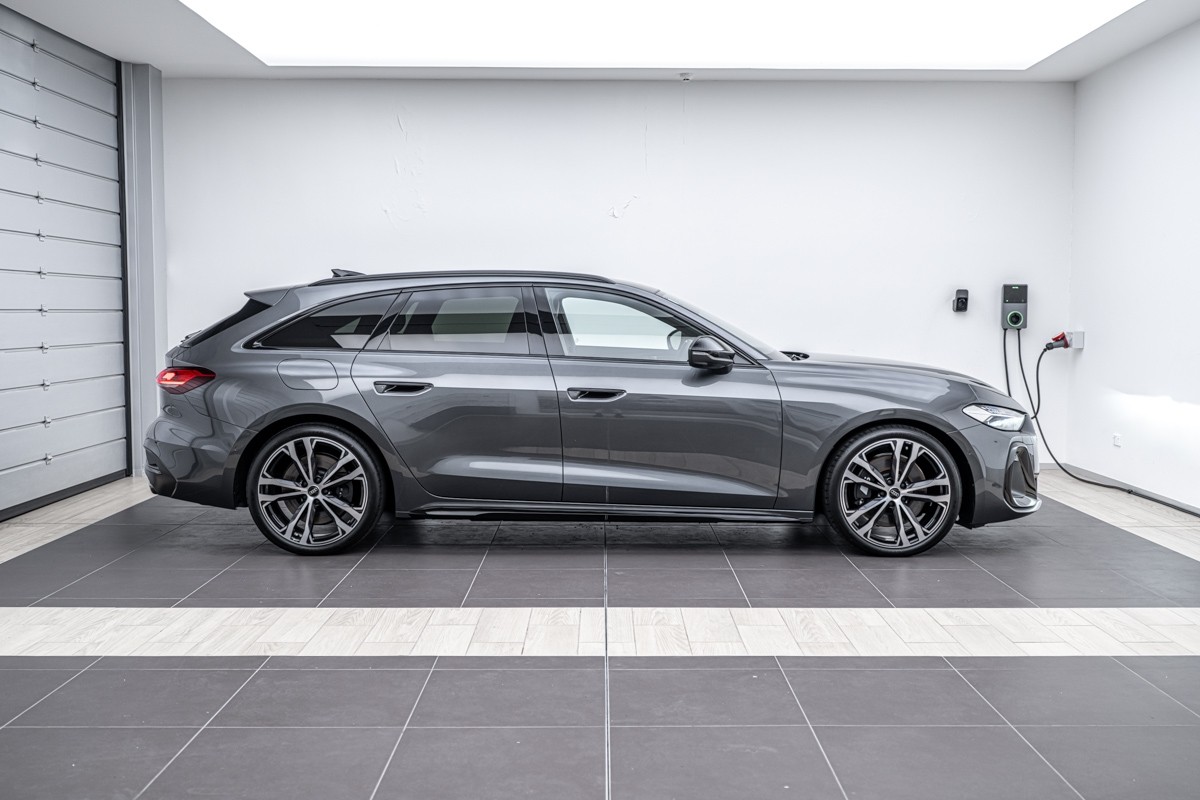 Audi S5 AVANT TFSI