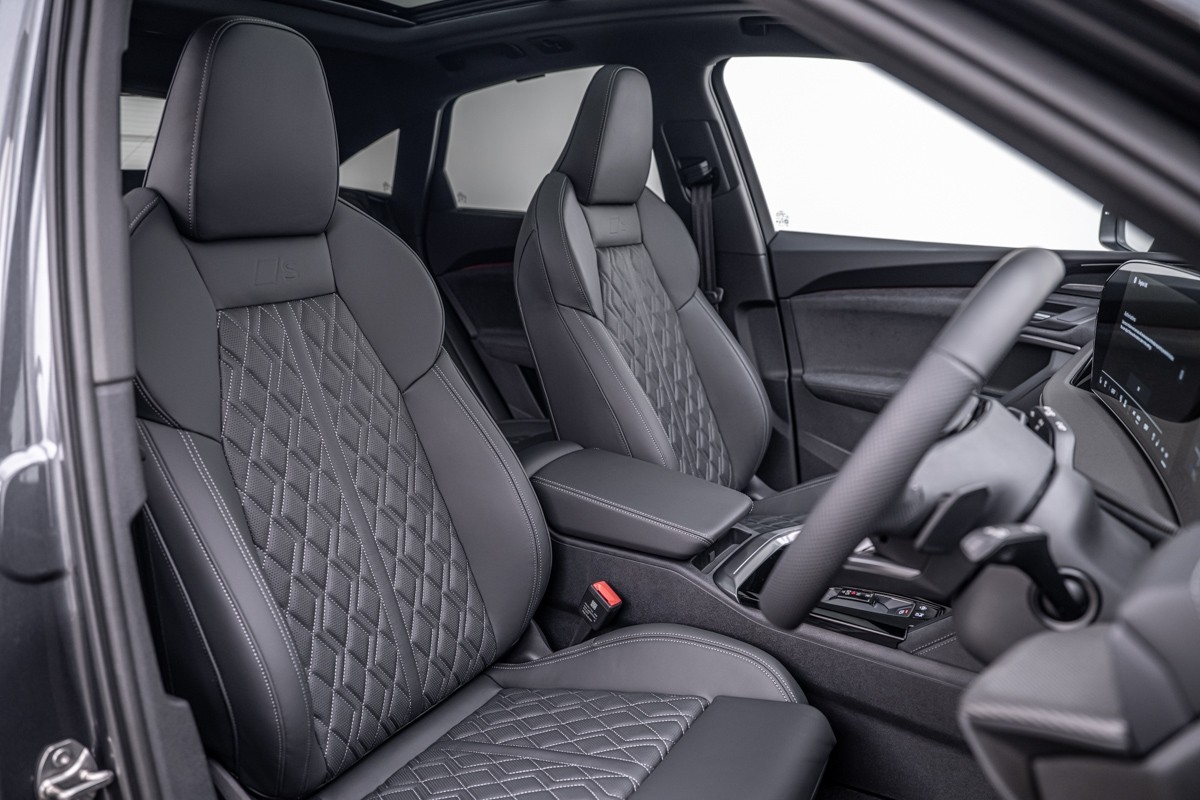Audi SQ5 SPORTBACK TFSI