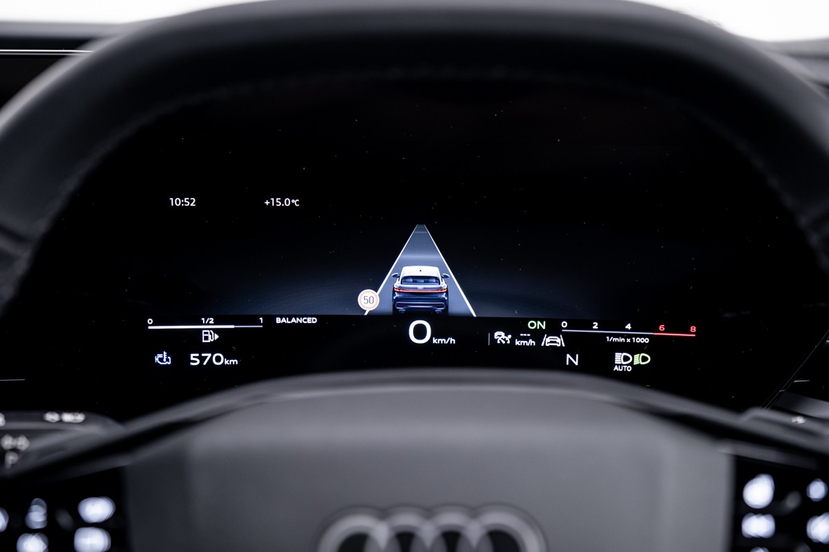 Audi SQ5 SPORTBACK TFSI