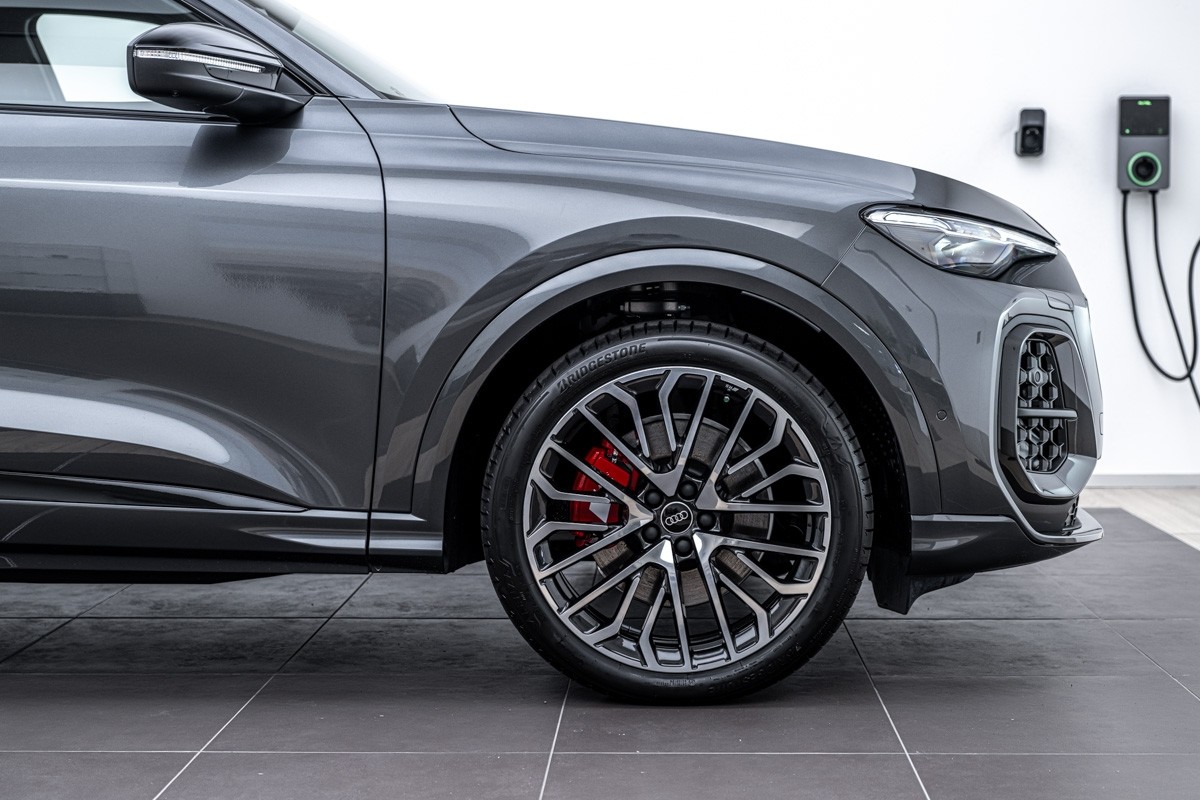 Audi SQ5 SPORTBACK TFSI