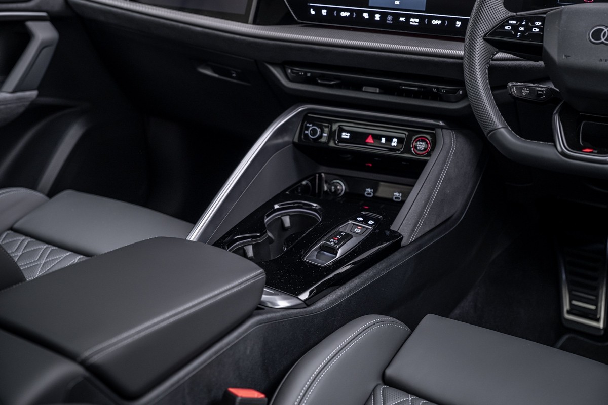 Audi SQ5 SPORTBACK TFSI