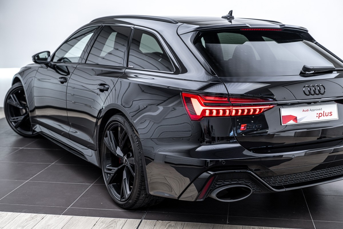 Audi RS6 AVANT 441 KW