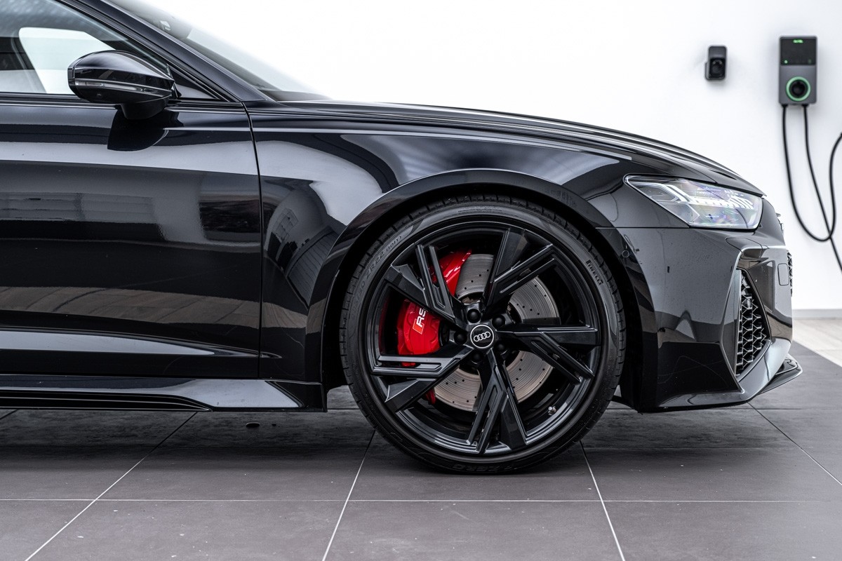Audi RS6 AVANT 441 KW