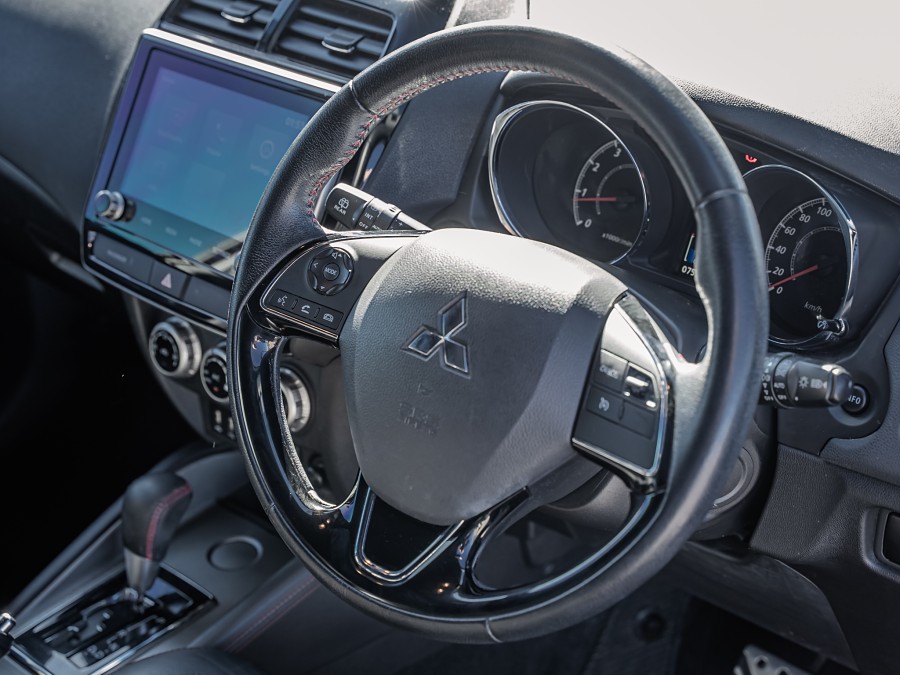 2021 Mitsubishi ASX 9