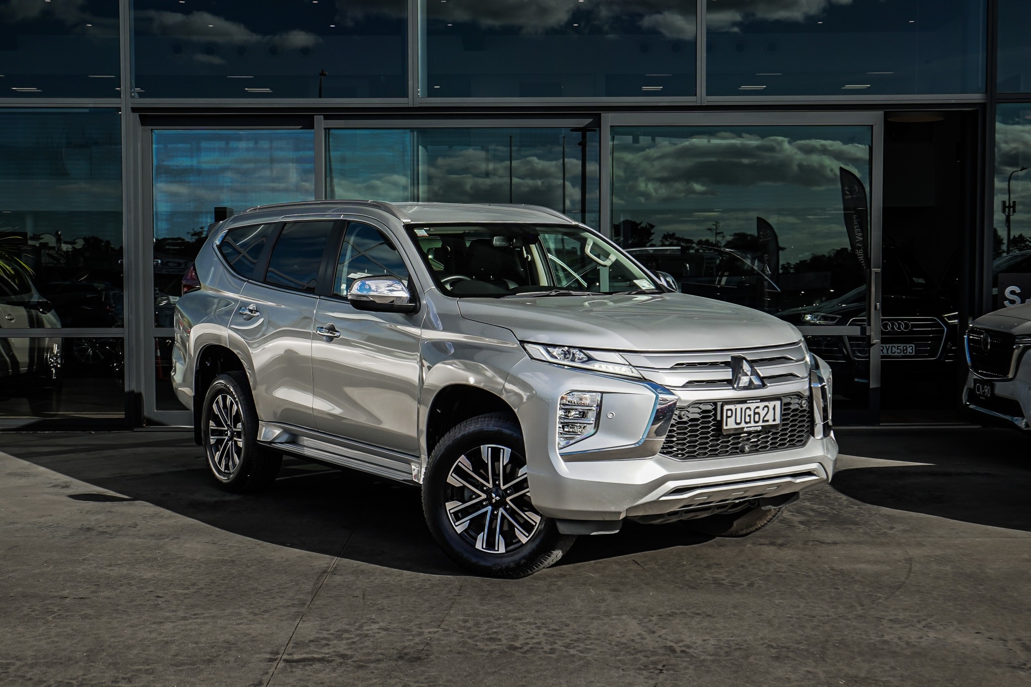 2023 Mitsubishi Pajero Sport