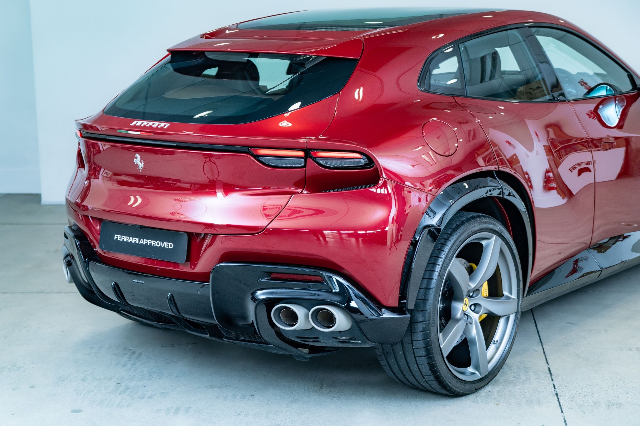 Ferrari Purosangue 