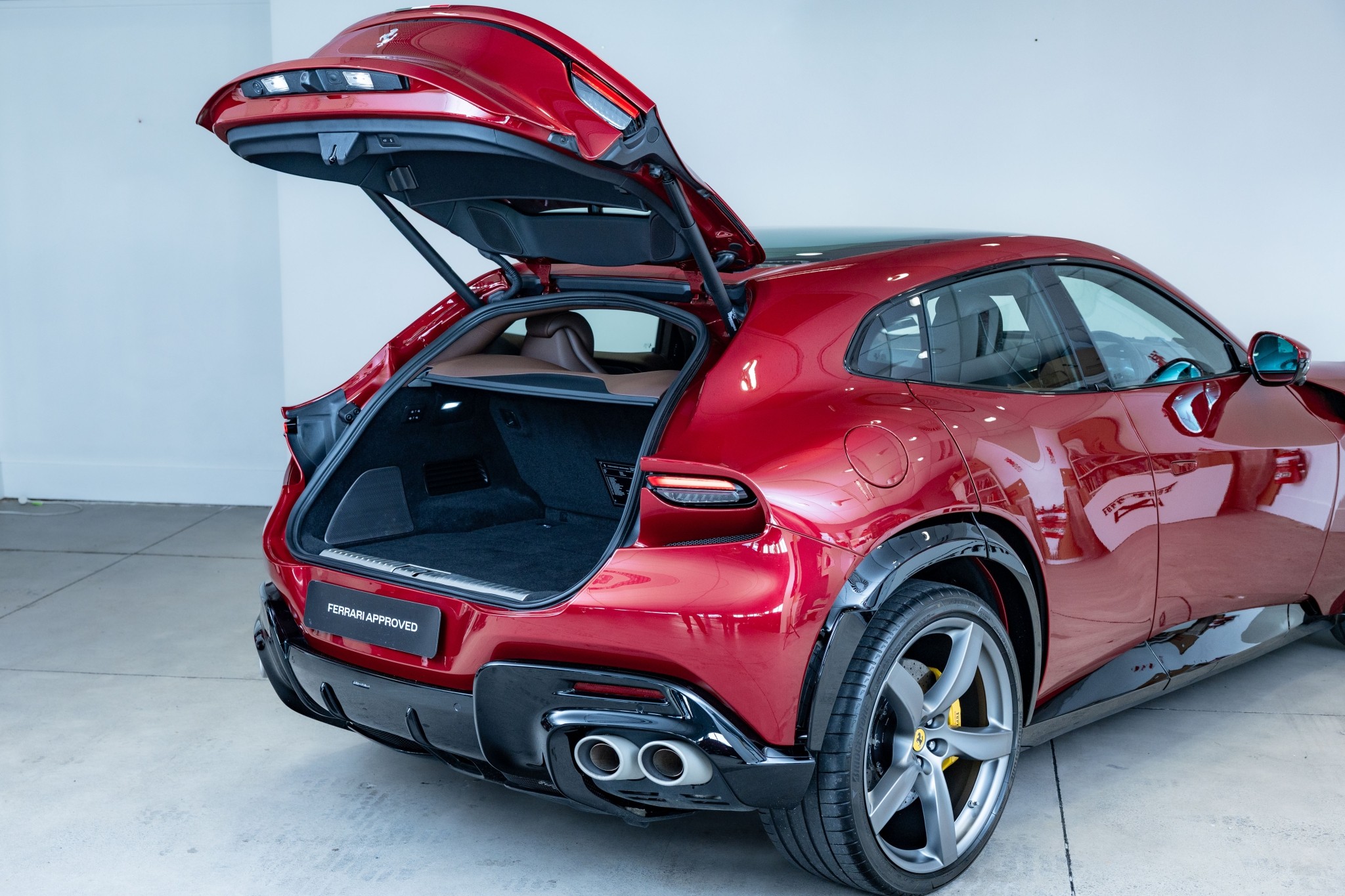 Ferrari Purosangue 