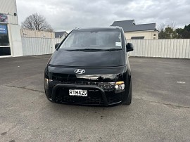 2023 Hyundai Staria