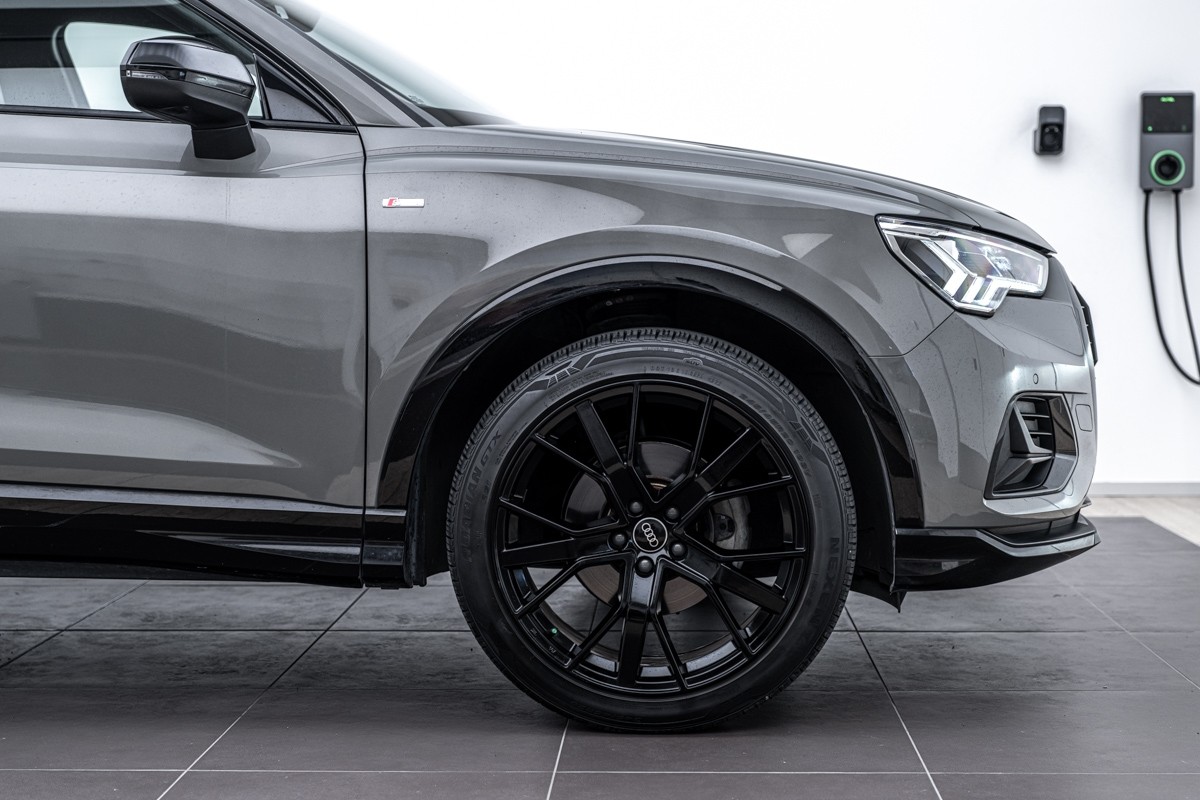 Audi Q3 35 TFSI ADVANCED