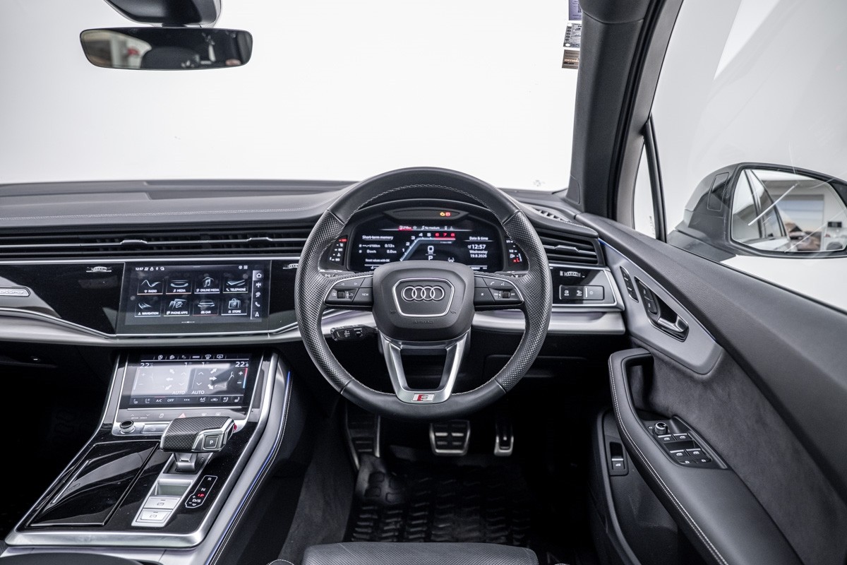 Audi SQ7 TFSI 373 KW