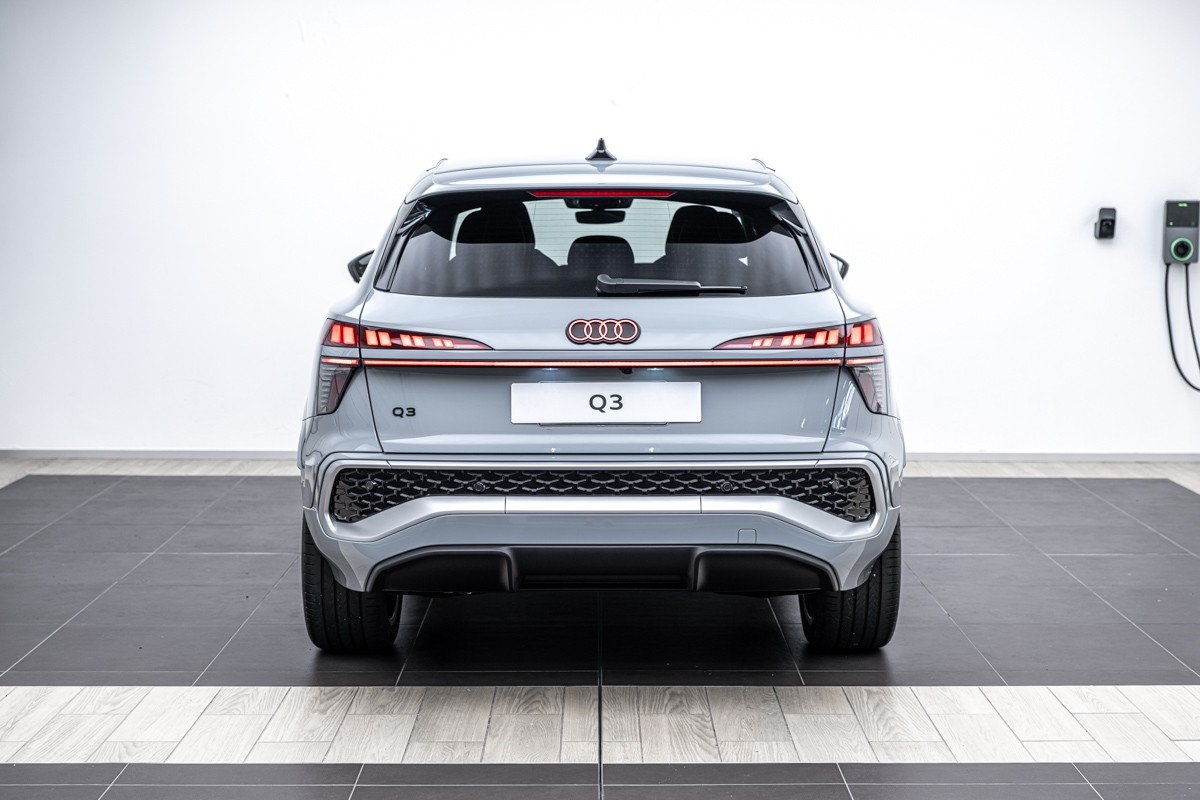 Audi Q3 SUV TFSI 110 kW