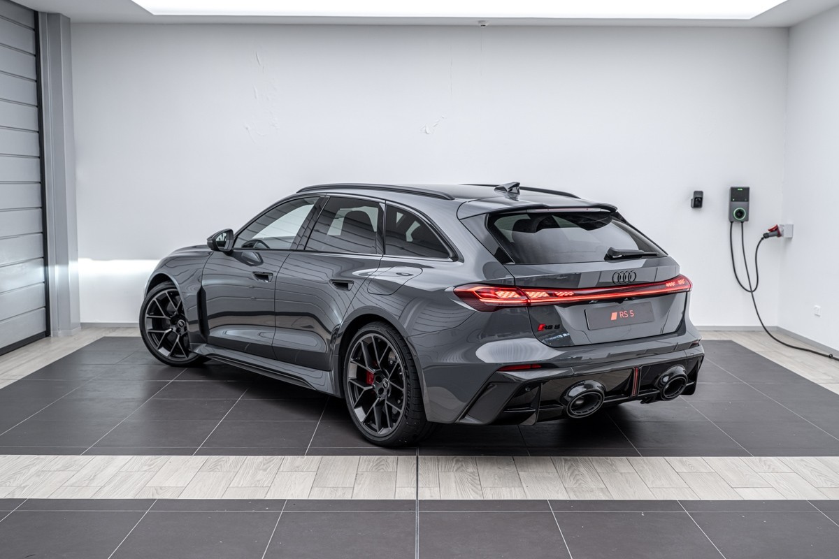 Audi RS5 TFSI QUATTRO AVANT