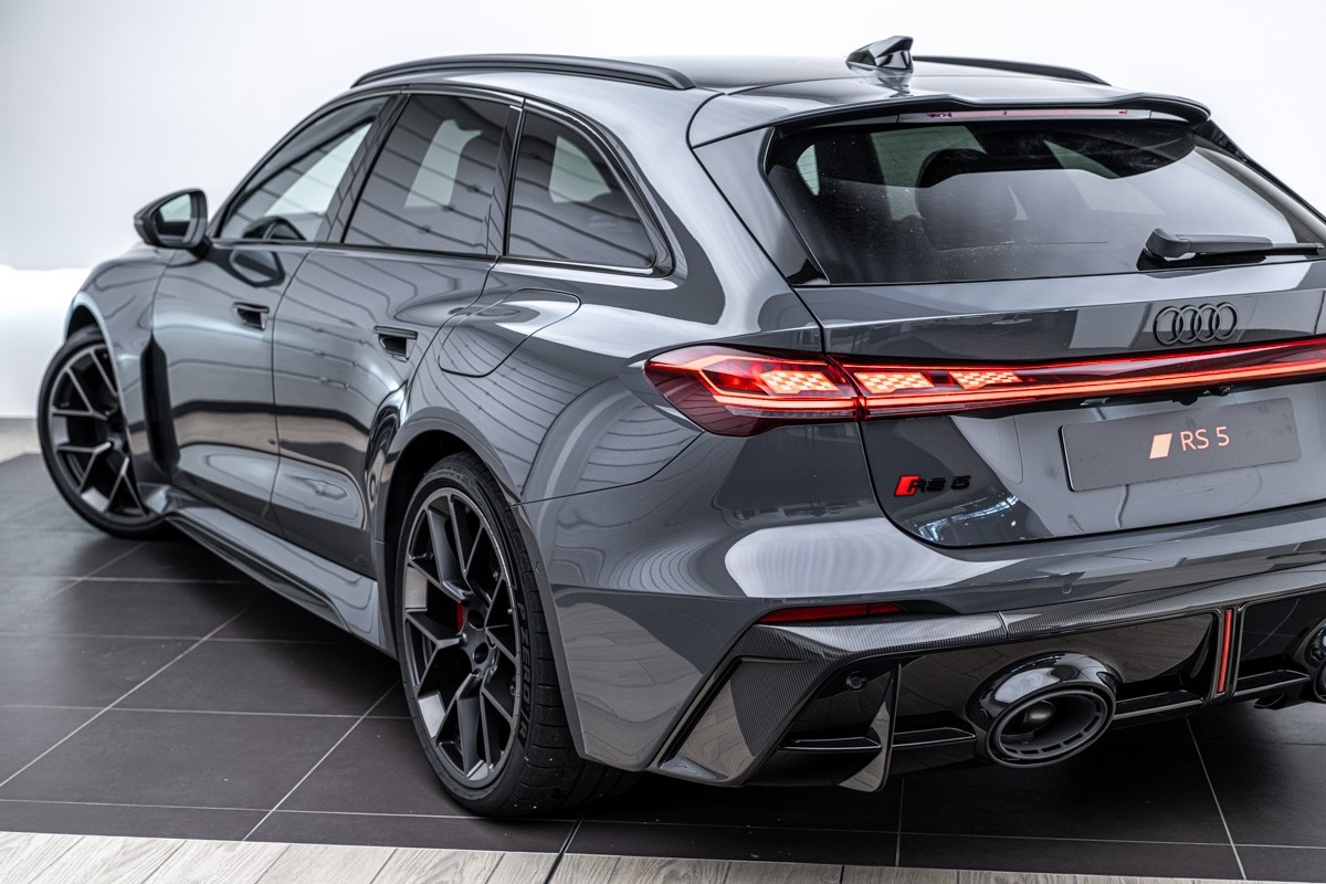 Audi RS5 TFSI QUATTRO AVANT