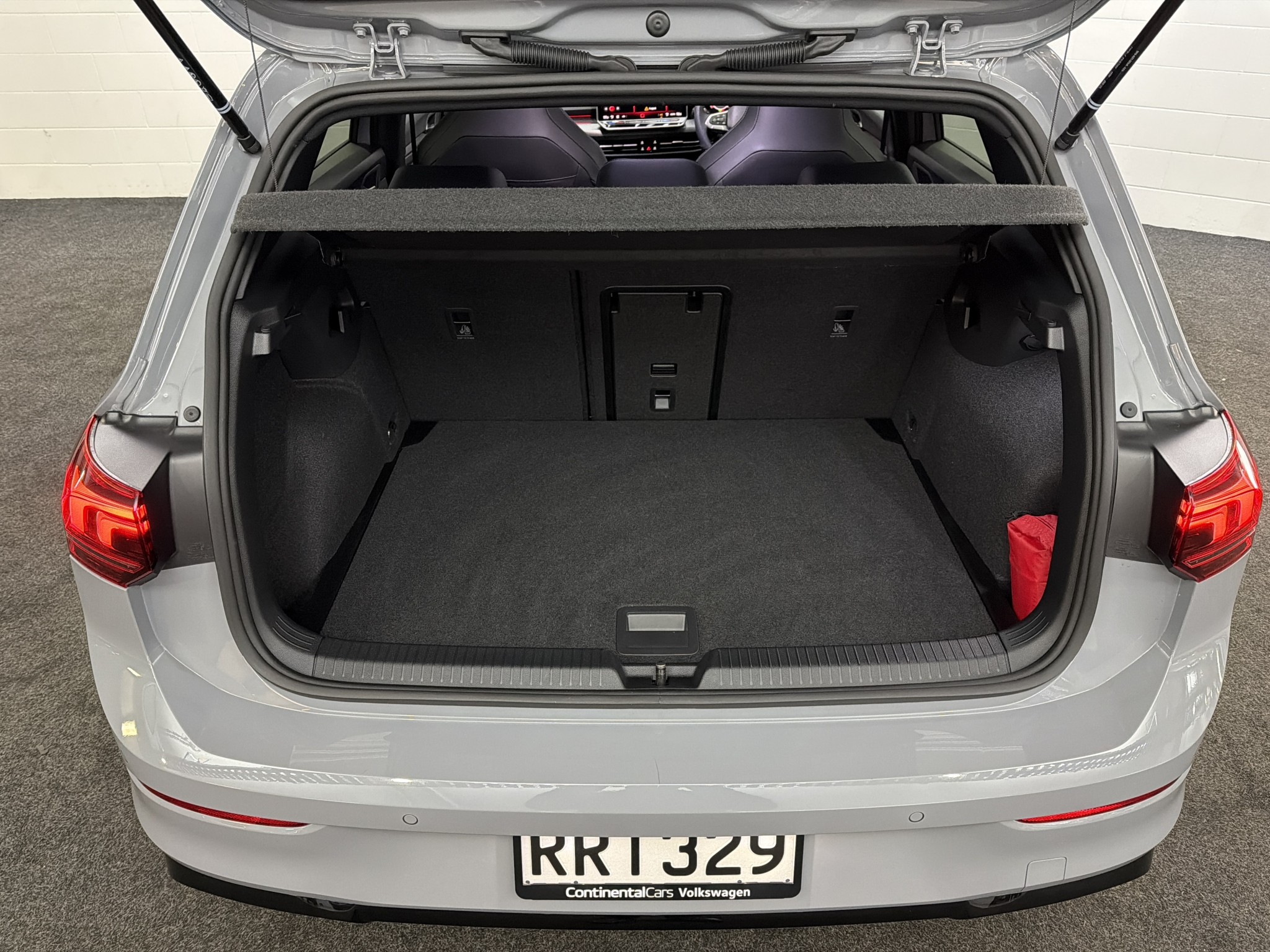 Volkswagen Golf 8.5 R-LINE