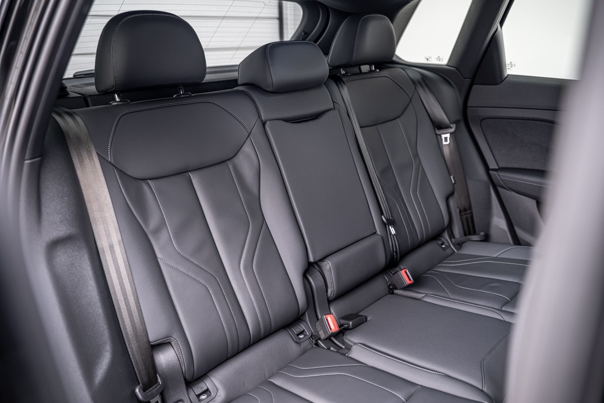 Audi Q3 SUV TFSI quattro 195 kW