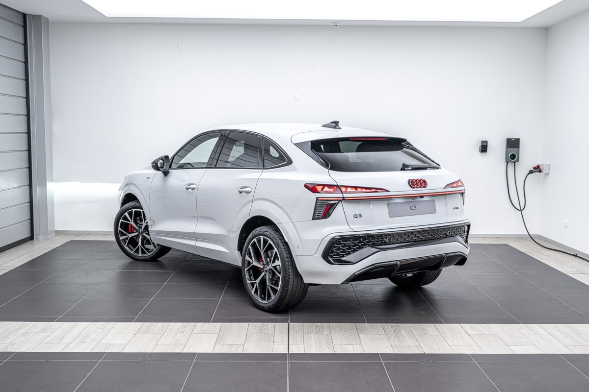 Audi Q3 SPORTBACK TFSI QUATTRO 195 KW