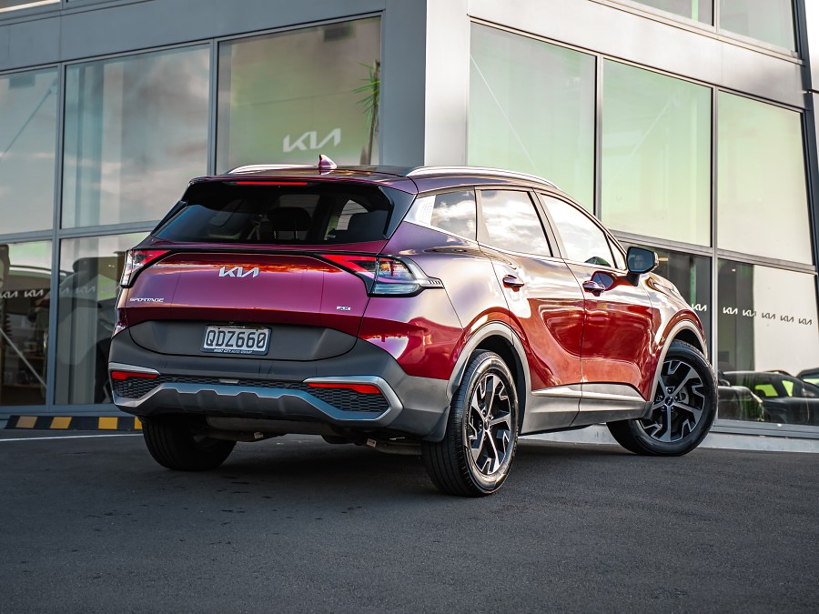 2023 Kia Sportage 2